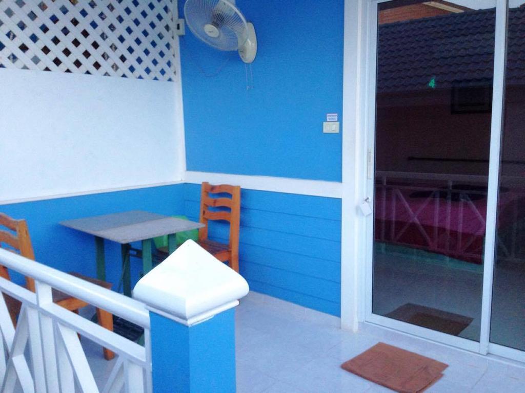 Happylove1 Koh Larn Exterior foto